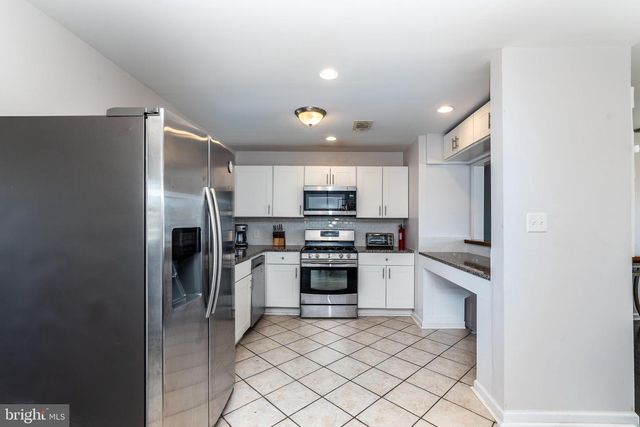 1201 PENGUIN CT, Forked River, NJ 08731