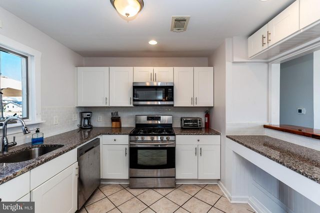 1201 PENGUIN CT, Forked River, NJ 08731