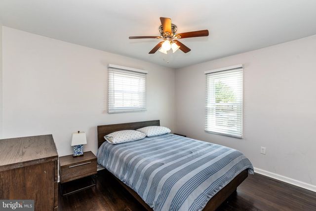 1201 PENGUIN CT, Forked River, NJ 08731