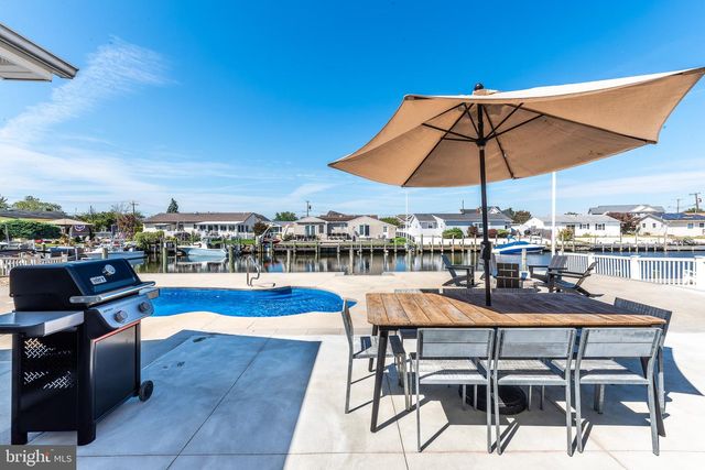 1201 PENGUIN CT, Forked River, NJ 08731