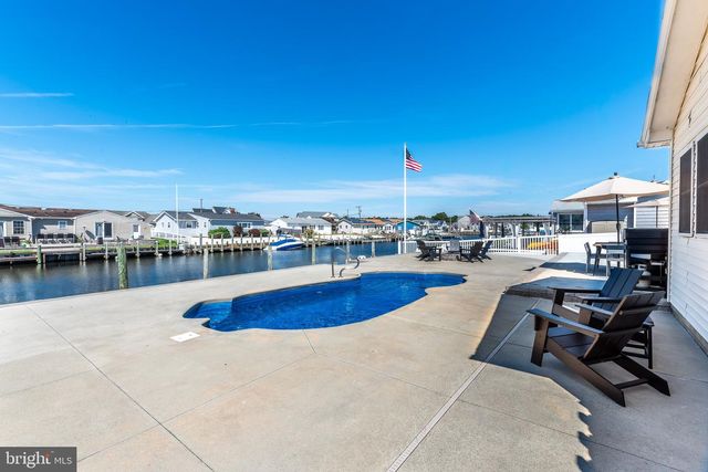 1201 PENGUIN CT, Forked River, NJ 08731