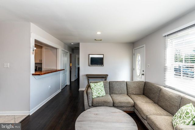 1201 PENGUIN CT, Forked River, NJ 08731