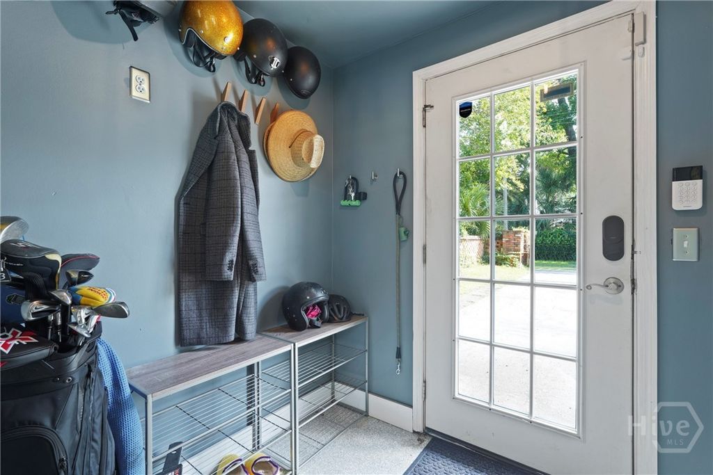 Image 25 of property listing at 244 E 64th Street, Savannah, GA 31405