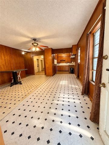 1410 17th, Corpus Christi, TX 78404
