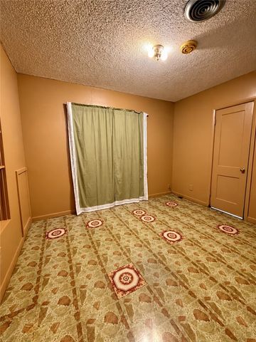 1410 17th, Corpus Christi, TX 78404