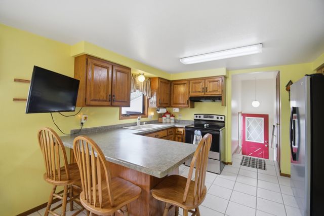914 13th Avenue SE, Austin, MN 55912