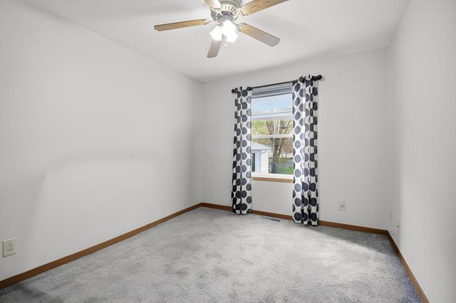 914 13th Avenue SE, Austin, MN 55912