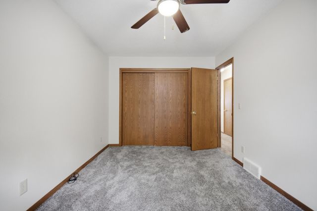 914 13th Avenue SE, Austin, MN 55912