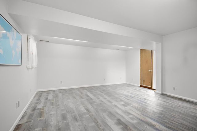 914 13th Avenue SE, Austin, MN 55912