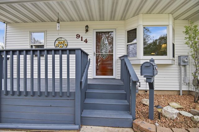914 13th Avenue SE, Austin, MN 55912