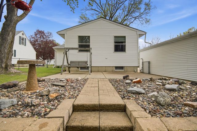 914 13th Avenue SE, Austin, MN 55912
