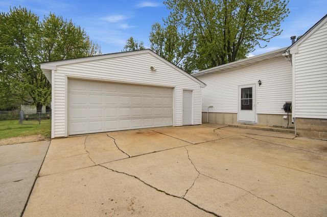 914 13th Avenue SE, Austin, MN 55912