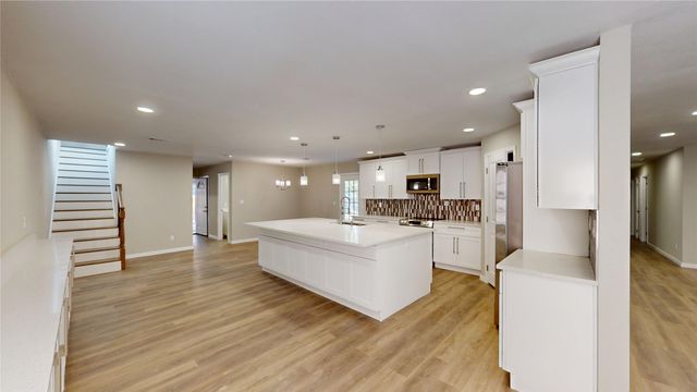 11011 Ferguson Road, Dallas, TX 75228