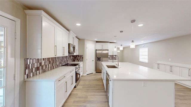 11011 Ferguson Road, Dallas, TX 75228