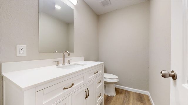 11011 Ferguson Road, Dallas, TX 75228