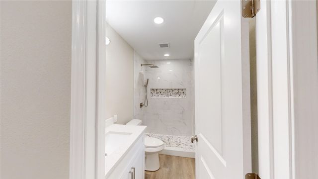 11011 Ferguson Road, Dallas, TX 75228