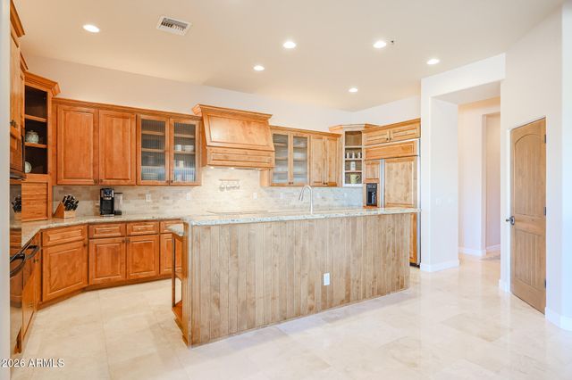 8611 N 193RD Drive, Waddell, AZ 85355