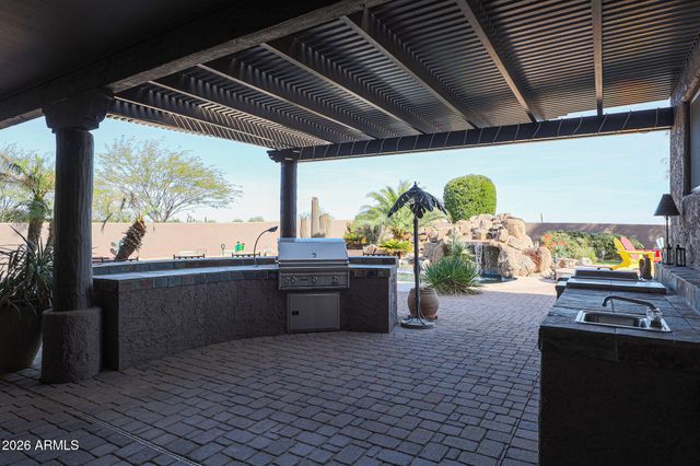 8611 N 193RD Drive, Waddell, AZ 85355