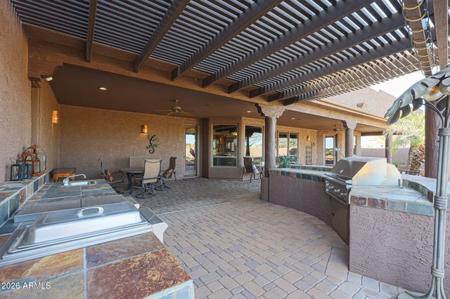 8611 N 193RD Drive, Waddell, AZ 85355