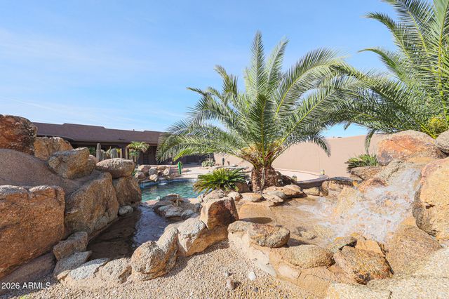 8611 N 193RD Drive, Waddell, AZ 85355