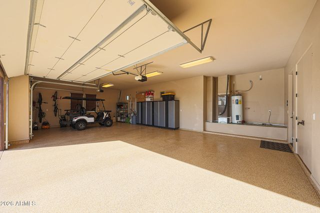 8611 N 193RD Drive, Waddell, AZ 85355