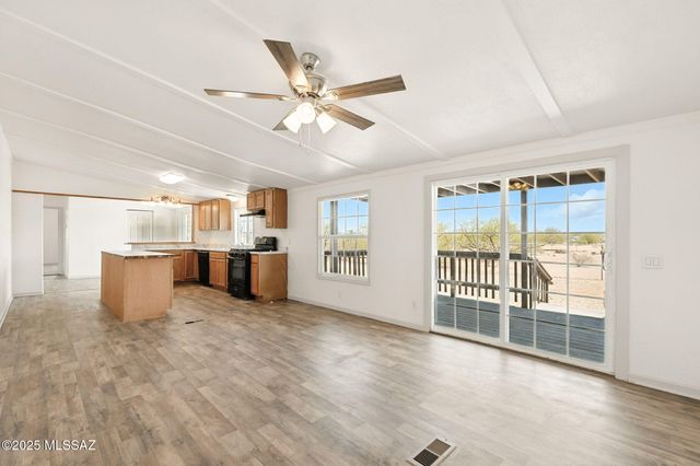 17695 W Cocoraque Lane, Marana, AZ 85653