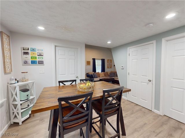 26581 Oriole Avenue, Euclid, OH 44132