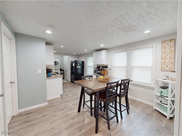 26581 Oriole Avenue, Euclid, OH 44132