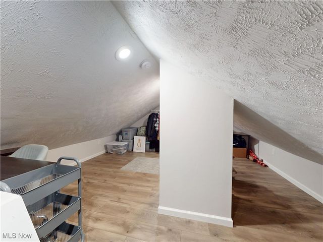 26581 Oriole Avenue, Euclid, OH 44132