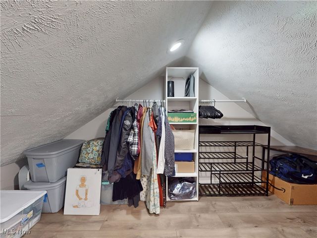 26581 Oriole Avenue, Euclid, OH 44132