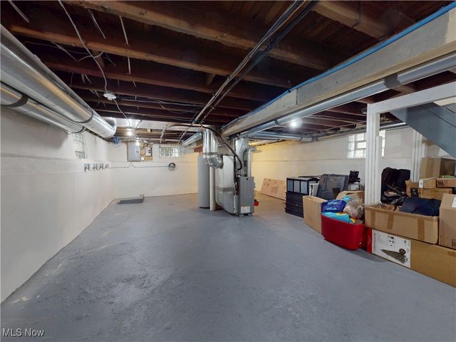 26581 Oriole Avenue, Euclid, OH 44132