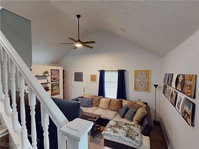 26581 Oriole Avenue, Euclid, OH 44132