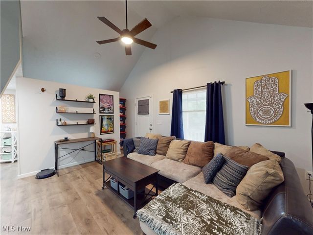 26581 Oriole Avenue, Euclid, OH 44132