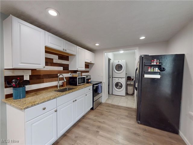 26581 Oriole Avenue, Euclid, OH 44132