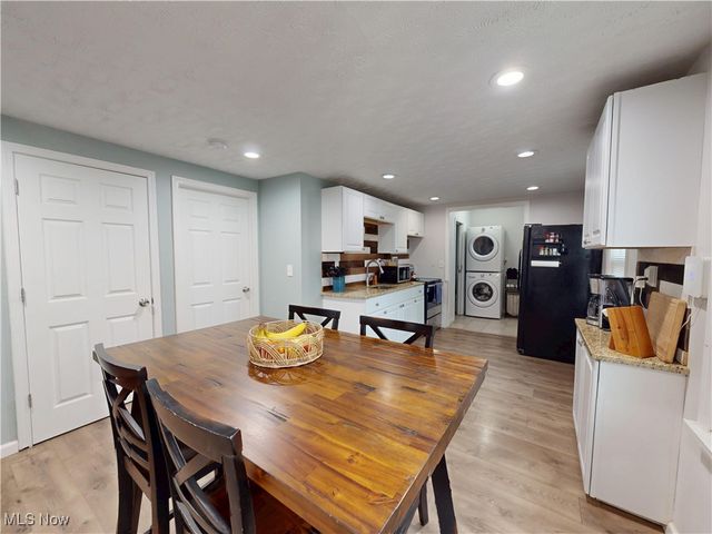 26581 Oriole Avenue, Euclid, OH 44132