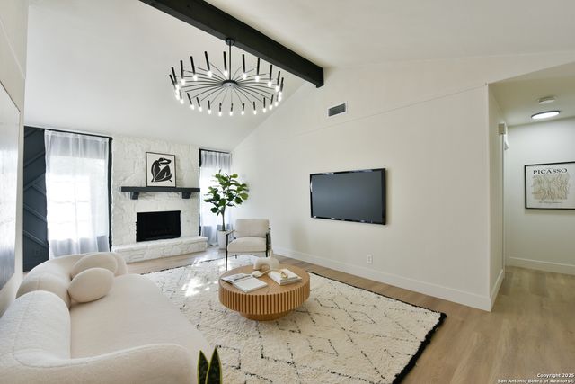 1010 Mercer, San Antonio, TX 78245