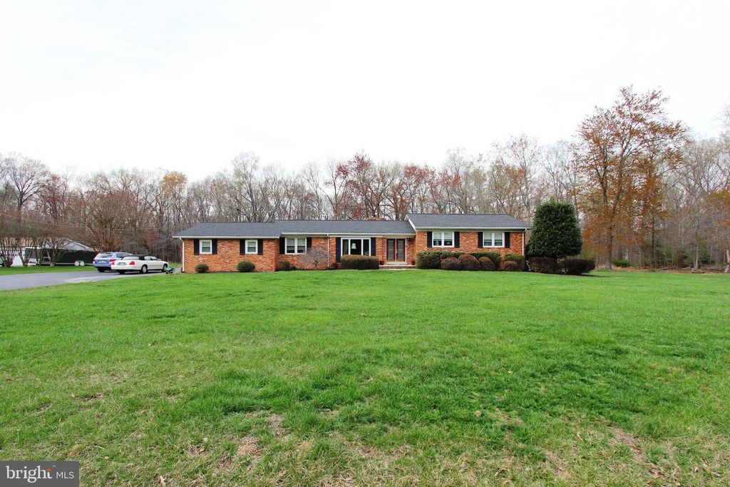 4035 RAVINE DR, White Plains, MD 20695