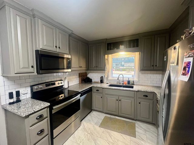 2521 Sunnybrook, Tyler, TX 75701