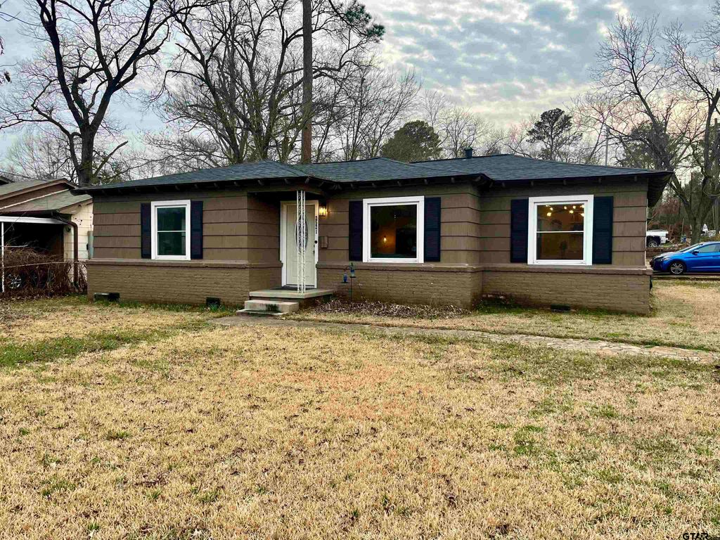 2521 Sunnybrook, Tyler, TX 75701