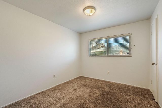 3260 Belleview Ave, Stockton, CA 95206