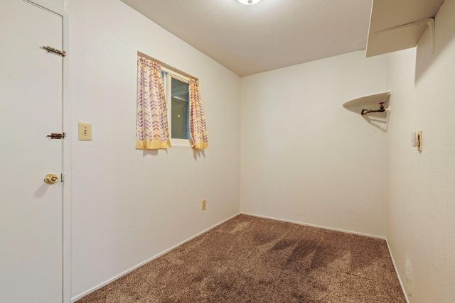 3260 Belleview Ave, Stockton, CA 95206