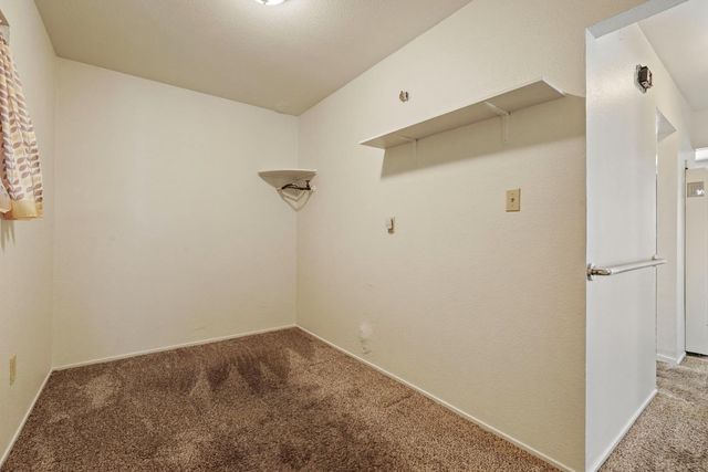 3260 Belleview Ave, Stockton, CA 95206