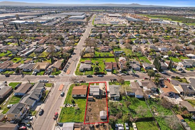 3260 Belleview Ave, Stockton, CA 95206