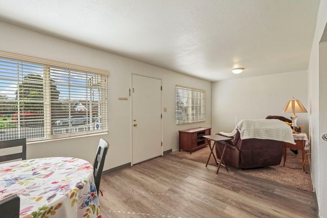 3260 Belleview Ave, Stockton, CA 95206