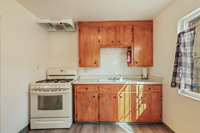 3260 Belleview Ave, Stockton, CA 95206