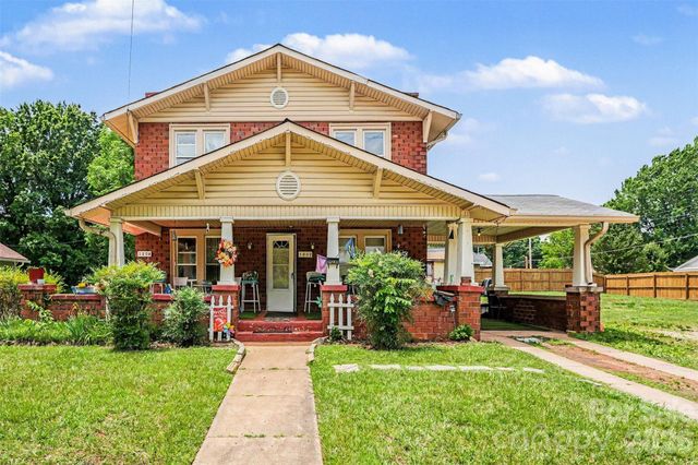 1302 Wilson W Lee Boulevard, Statesville, NC 28677