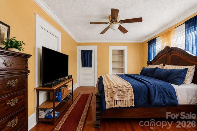 1302 Wilson W Lee Boulevard, Statesville, NC 28677