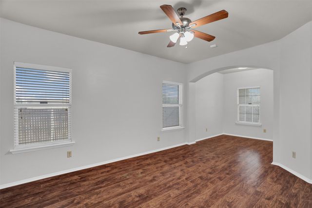 2138 Meadow View Drive, Princeton, TX 75407