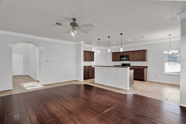 2138 Meadow View Drive, Princeton, TX 75407