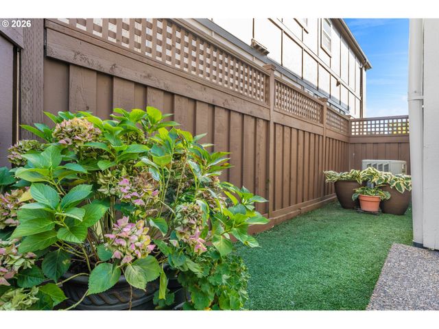 29467 Sw MILANO Ln, Wilsonville, OR 97070